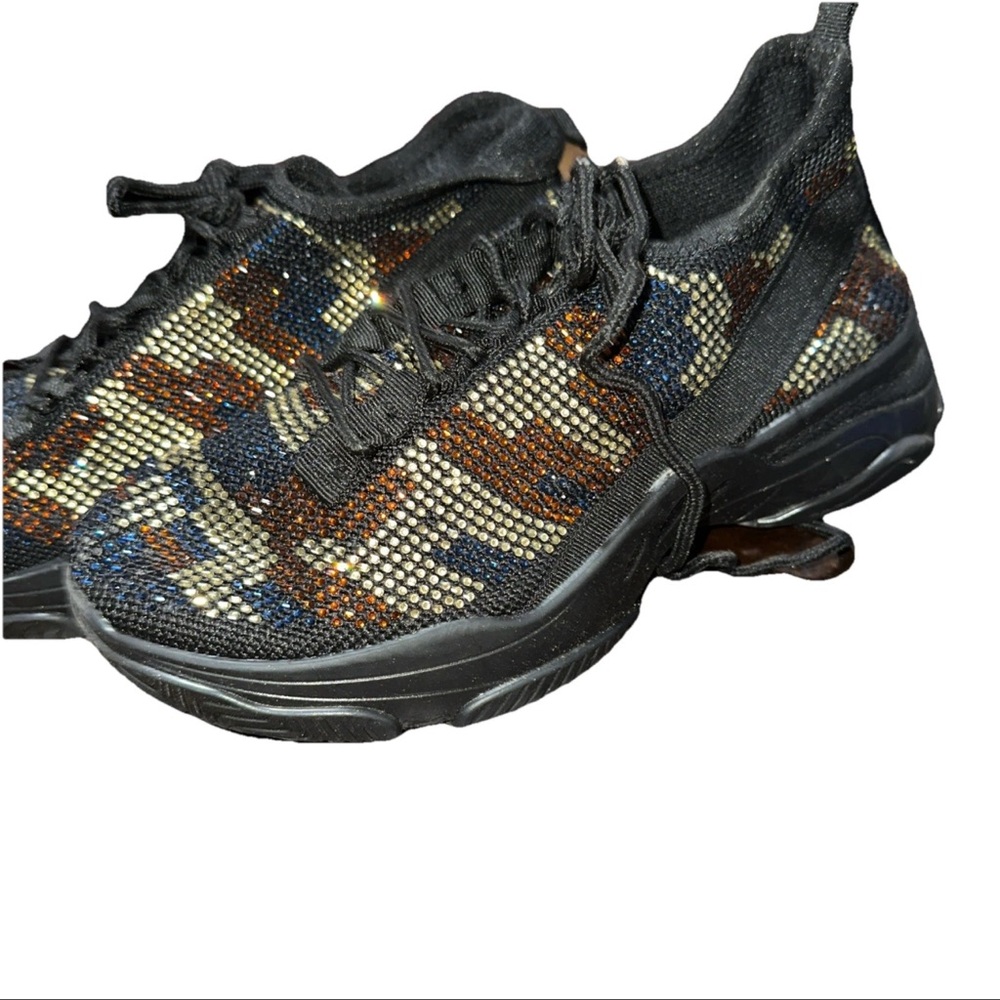 Women’s shoes 7.5
